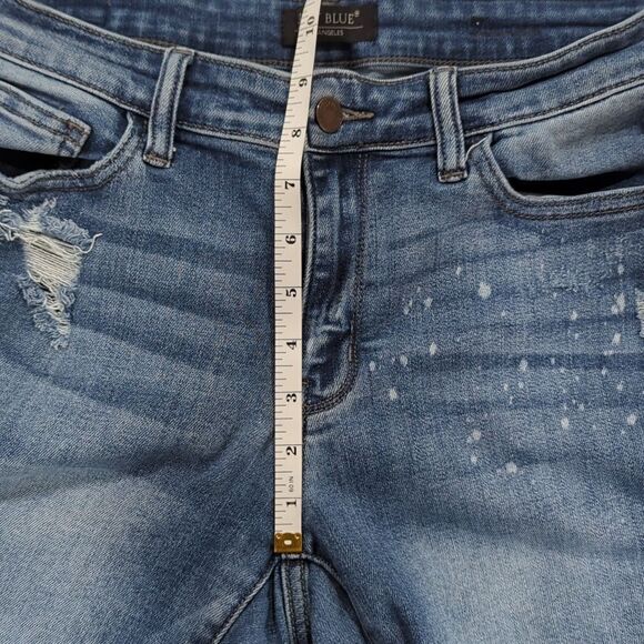 Judy Blue womens Jeans 30 Blue Relaxed Fit Distressed Medium Wash - Picture 10 of 11